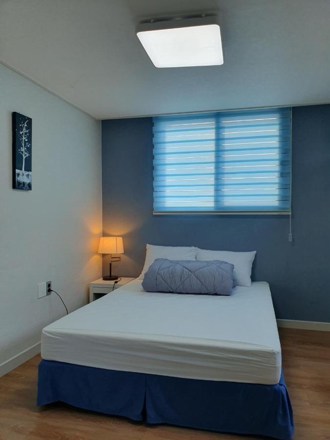 29 Play House Hotel Инчон Екстериор снимка