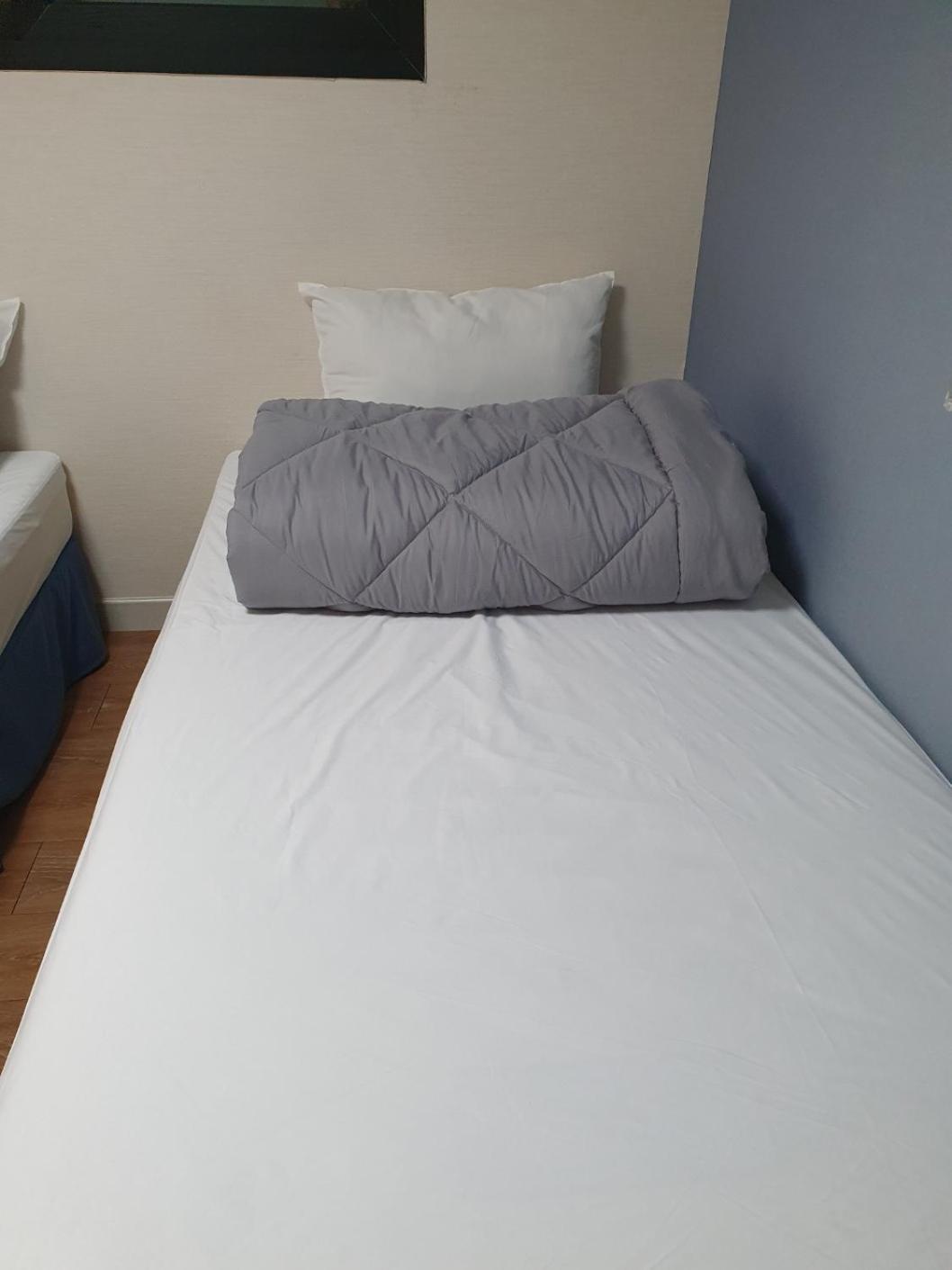 29 Play House Hotel Инчон Екстериор снимка